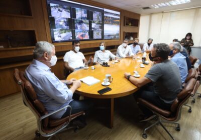 Prefeito de Niterói recebe o presidente da Confederação Brasileira de Surf