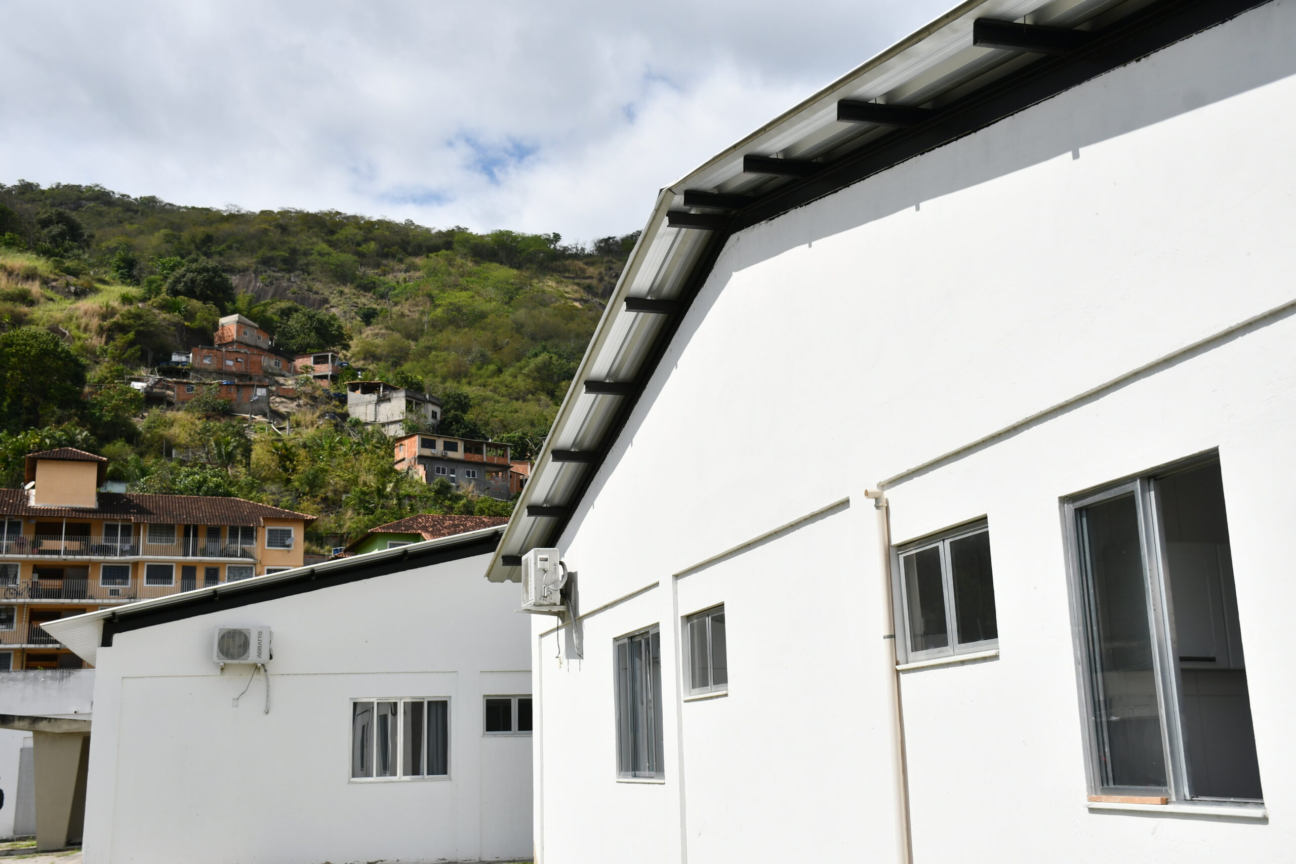 Prefeitura de Niterói entrega duas novas residências terapêuticas