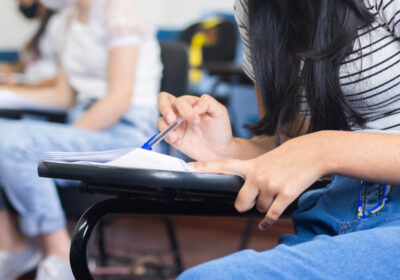 Faculdade de Niterói oferece bolsas integrais para estudantes que se destacarem no Vestibular  