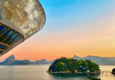 Exposição exalta cenas do Rio e Niterói em telas com interferência de pintura acrílica sobre fotografias autorais