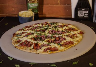 Pizza Oliver’s, em Niterói, lança seleção em homenagem ao Dia do Bacon