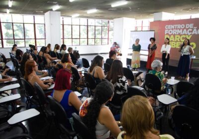 Educação de Niterói amplia investimentos e inicia formação inclusiva para profissionais da rede